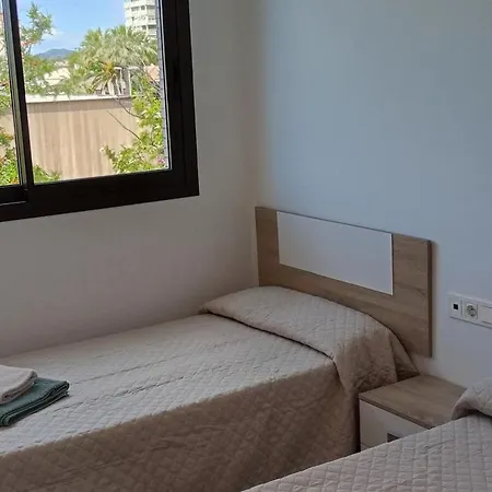 Apartment Residencial El Trenet 2 B *